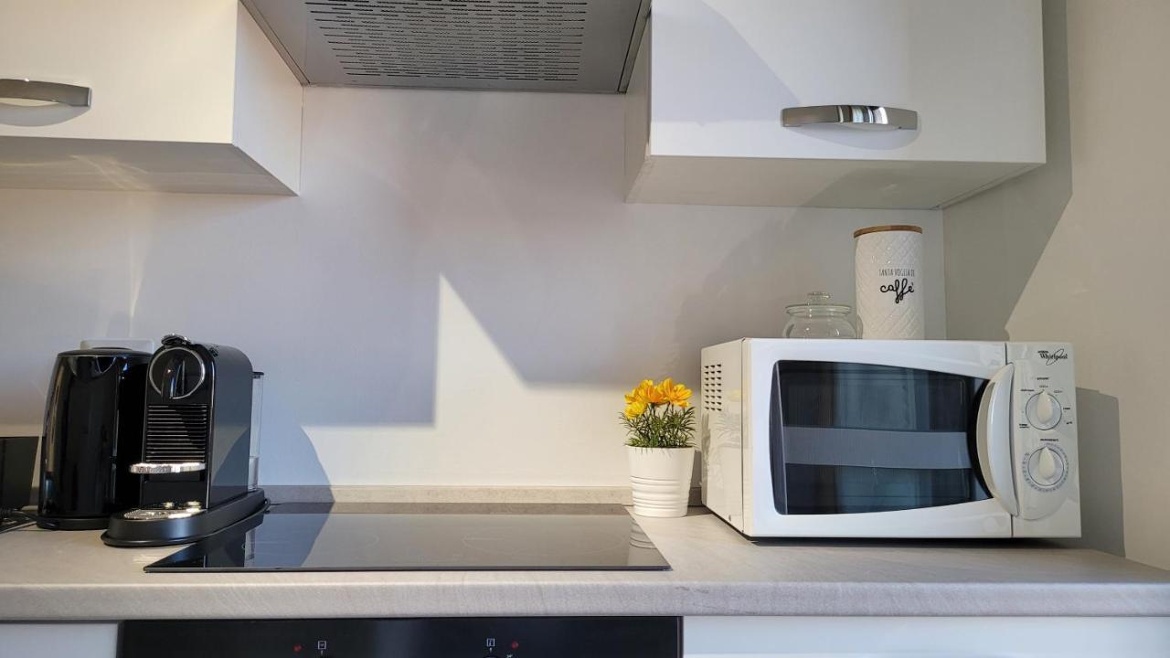 Milano City Apartments - Stylish House Free Wifi-Parking-Airport ภายนอก รูปภาพ