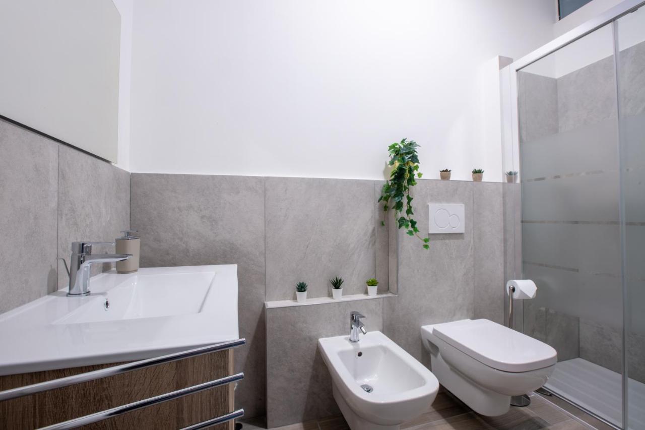 Milano City Apartments - Stylish House Free Wifi-Parking-Airport ภายนอก รูปภาพ