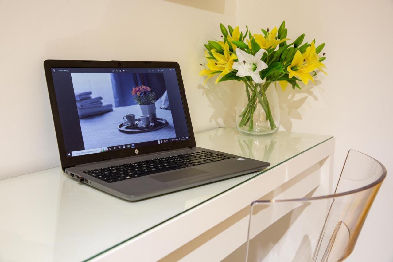 Milano City Apartments - Stylish House Free Wifi-Parking-Airport ภายนอก รูปภาพ